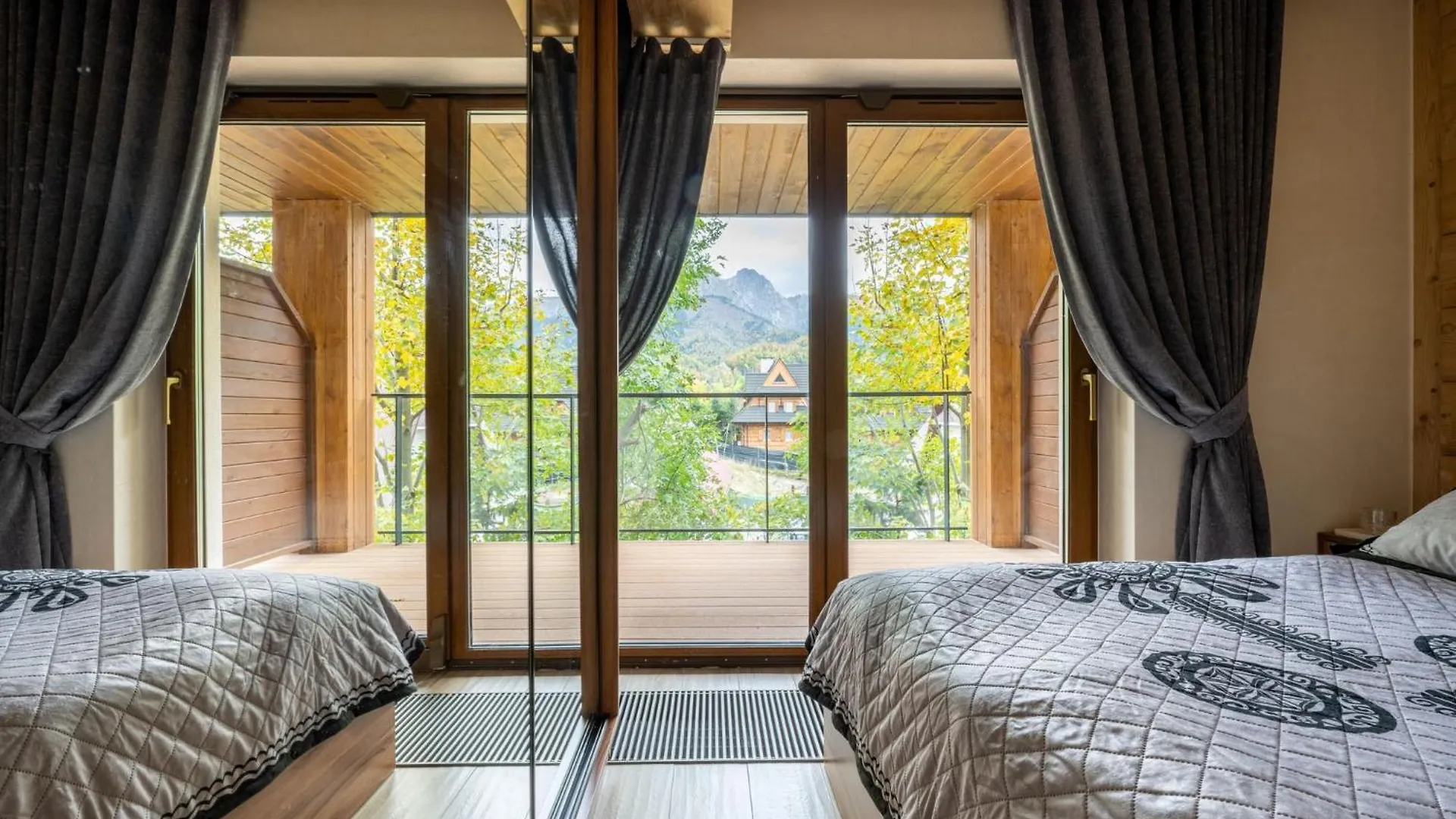 Rezydencja Za Strugiem Zakopane Appartamento